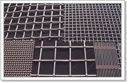 軋花網、不銹鋼軋花網規格型號及價格詳解——以養豬網為例